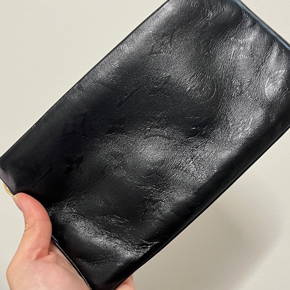 Sold Louis Vuitton LV3 Pochette - Picture 16 of 17